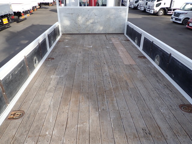 いすゞフォワードクレーン4段中型（4t）[写真14]