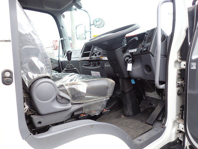 いすゞフォワードクレーン4段中型（4t）[写真27]