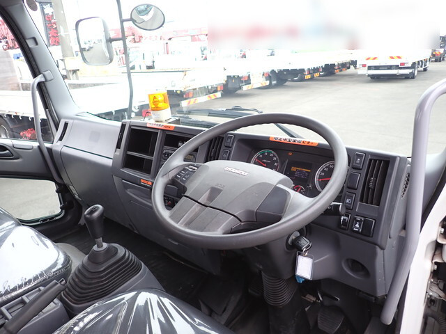 いすゞフォワードクレーン4段中型（4t）[写真28]