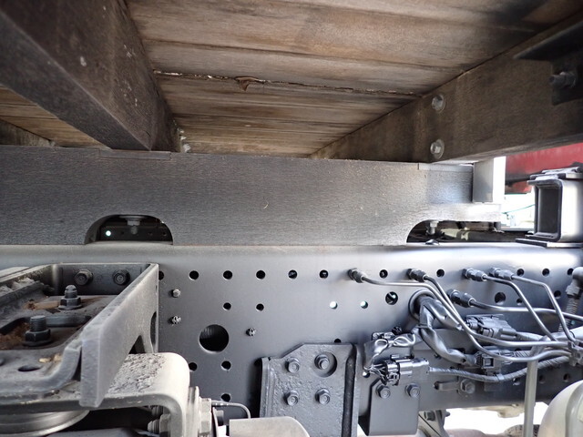 いすゞフォワードクレーン4段中型（4t）[写真33]