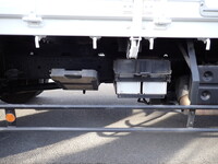 いすゞフォワードクレーン4段中型（4t）[写真40]