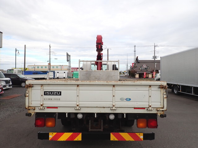 いすゞフォワードクレーン4段中型（4t）[写真05]