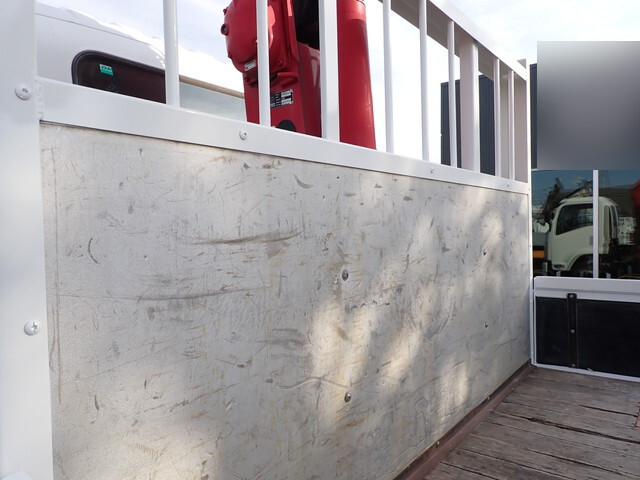 いすゞフォワードクレーン4段中型（4t）[写真08]