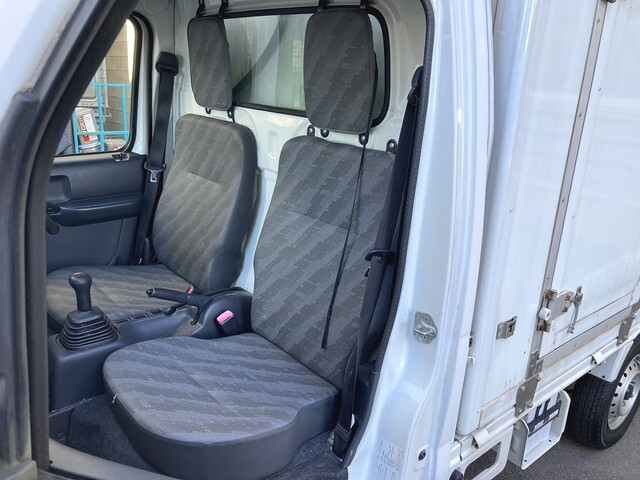 その他のメーカーその他の車種冷凍車（冷蔵車）小型（2t・3t）[写真37]