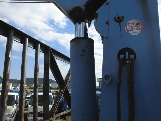 日野プロフィアセルフクレーン4段大型（10t）[写真12]