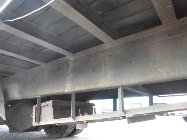 日野プロフィアセルフクレーン4段大型（10t）[写真20]