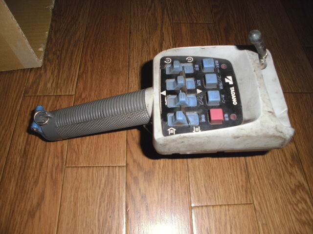 日野プロフィアセルフクレーン4段大型（10t）[写真38]