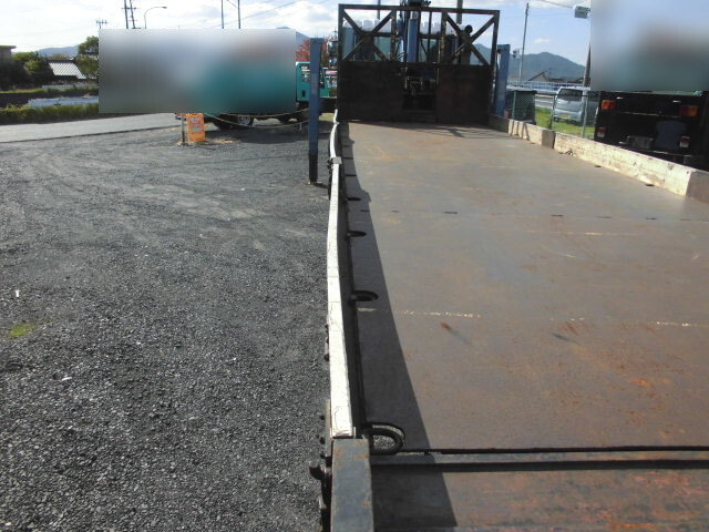 日野プロフィアセルフクレーン4段大型（10t）[写真06]