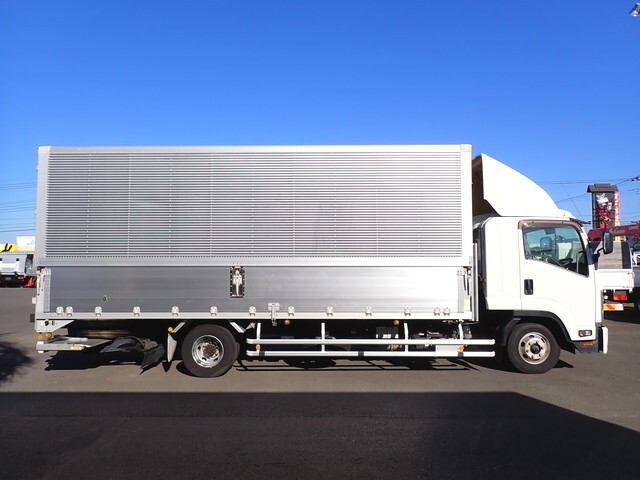 いすゞフォワードアルミウイング中型（4t）[写真06]