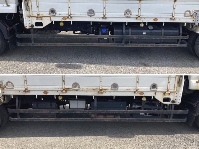 いすゞフォワード平ボディ中型（4t）[写真16]
