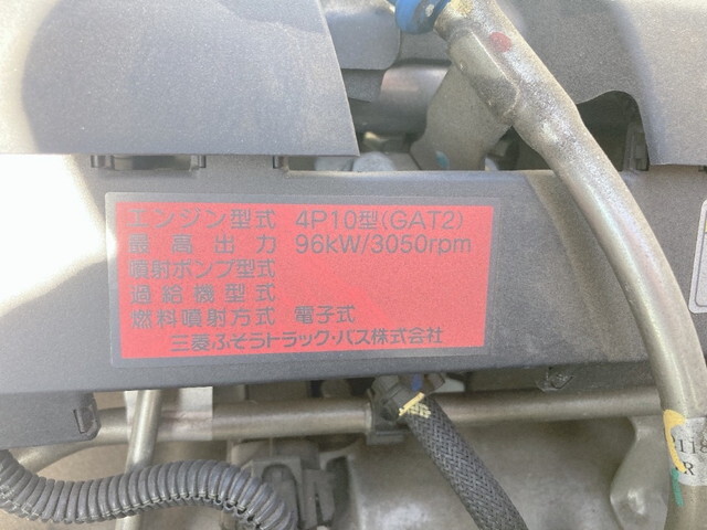 三菱ふそうキャンター平ボディ小型（2t・3t）[写真20]