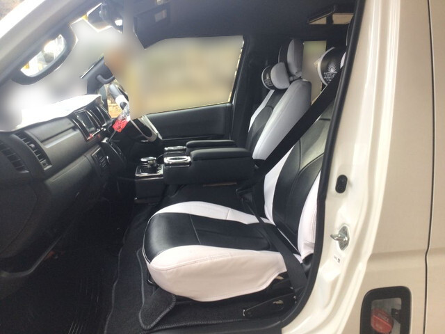 トヨタハイエースバン小型（2t・3t）[写真17]