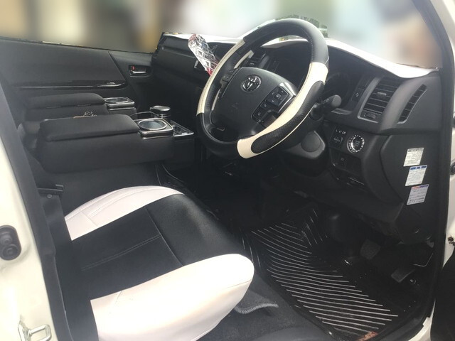 トヨタハイエースバン小型（2t・3t）[写真19]