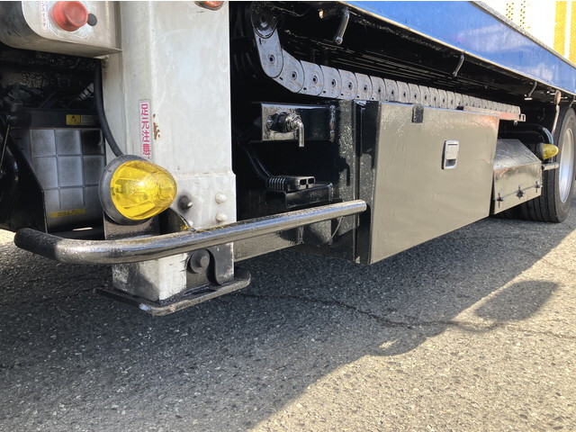 三菱ふそうキャンターセルフローダー小型（2t・3t）[写真18]