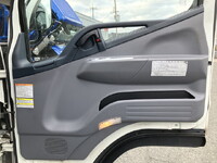 三菱ふそうキャンターセルフローダー小型（2t・3t）[写真32]