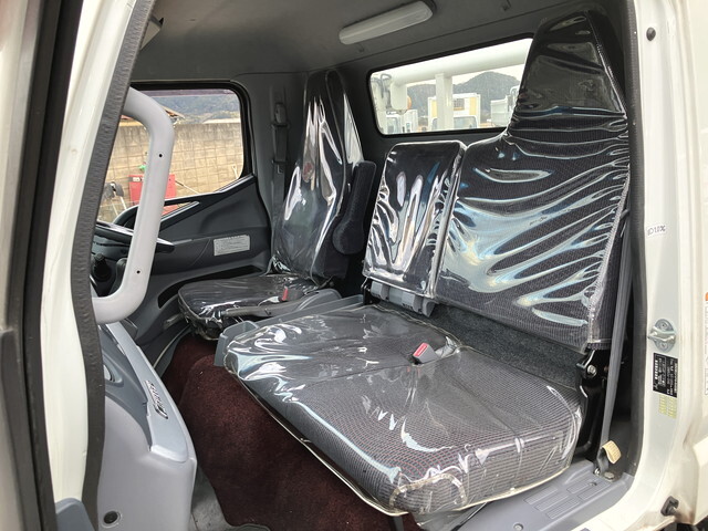 三菱ふそうキャンターセルフローダー小型（2t・3t）[写真33]