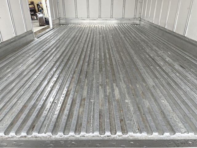 三菱ふそうキャンター冷凍車（冷蔵車）小型（2t・3t）[写真16]