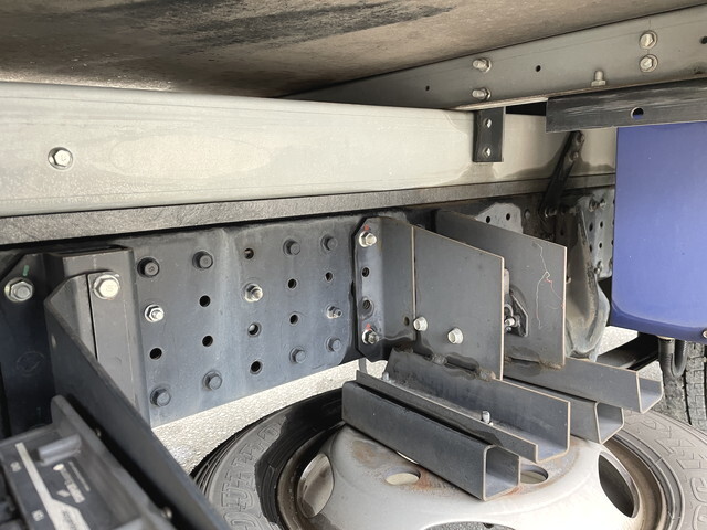 三菱ふそうキャンター冷凍車（冷蔵車）小型（2t・3t）[写真23]