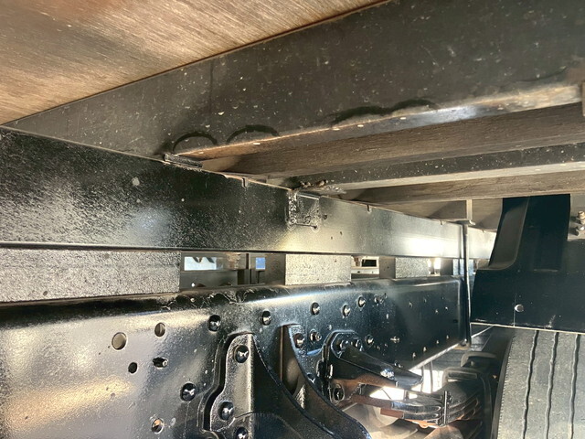 三菱ふそうキャンタークレーン4段小型（2t・3t）[写真23]