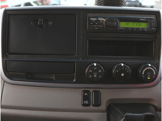 三菱ふそうキャンターダンプ小型（2t・3t）[写真26]