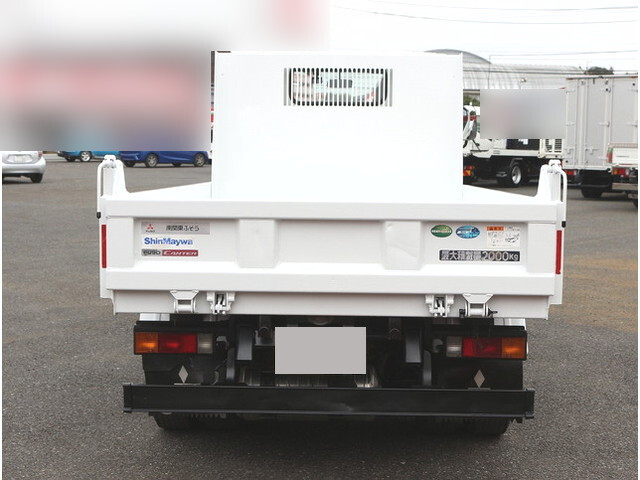 三菱ふそうキャンターダンプ小型（2t・3t）[写真06]