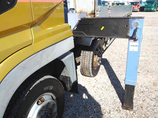 三菱ふそうスーパーグレートクレーン4段大型（10t）[写真12]