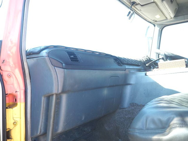 三菱ふそうスーパーグレートクレーン4段大型（10t）[写真33]