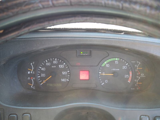 三菱ふそうスーパーグレートクレーン4段大型（10t）[写真37]