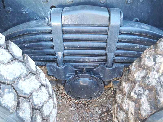 三菱ふそうスーパーグレートダンプ大型（10t）[写真17]