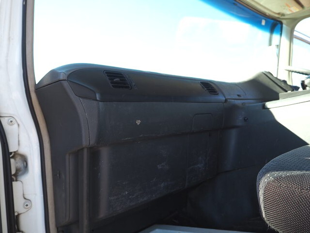 三菱ふそうスーパーグレートダンプ大型（10t）[写真32]