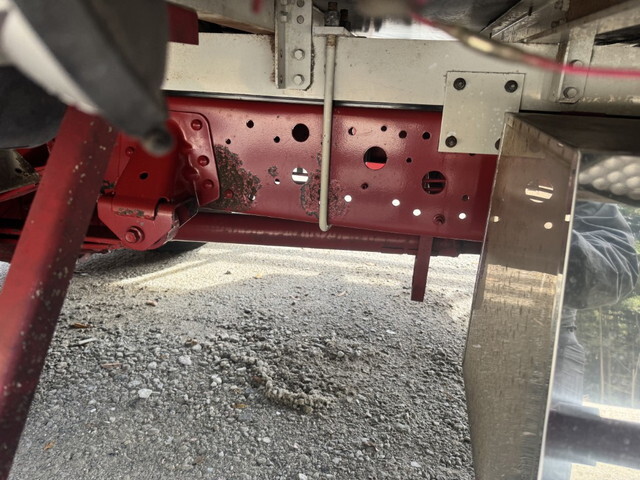 日野レンジャー冷蔵冷凍ウイング中型（4t）[写真36]