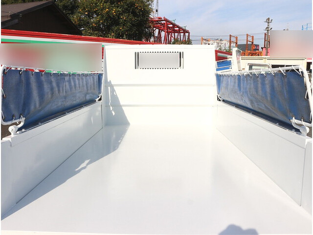 三菱ふそうキャンターダンプ小型（2t・3t）[写真10]