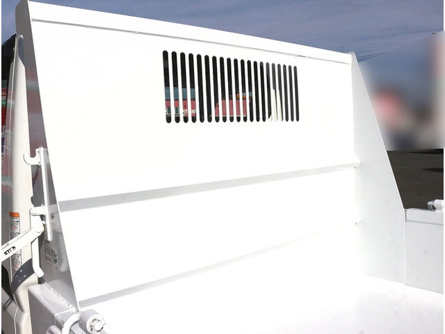 三菱ふそうキャンターダンプ小型（2t・3t）[写真12]