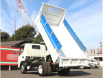 三菱ふそうキャンターダンプ小型（2t・3t）[写真02]