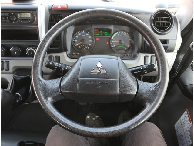 三菱ふそうキャンターダンプ小型（2t・3t）[写真40]