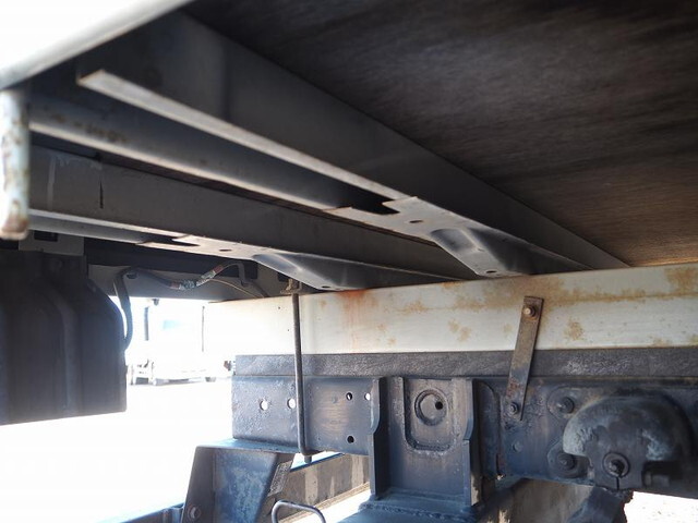 日野デュトロクレーン5段小型（2t・3t）[写真28]