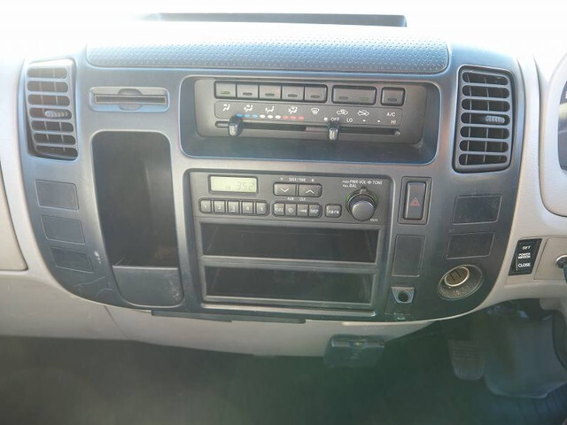 日野デュトロクレーン5段小型（2t・3t）[写真37]