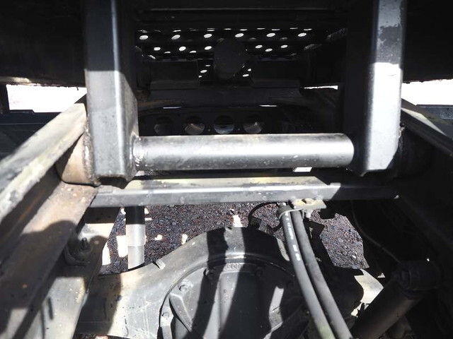 いすゞエルフセーフティクレーン3段小型（2t・3t）[写真22]