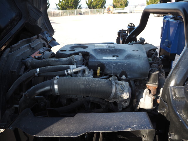 いすゞエルフセーフティクレーン3段小型（2t・3t）[写真30]