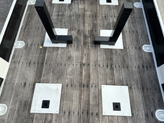 三菱ふそうファイター平ボディ増トン（6t・8t）[写真14]