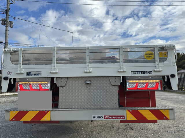 三菱ふそうファイター平ボディ増トン（6t・8t）[写真06]