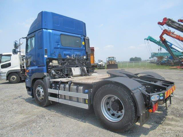 日野プロフィアトレーラーヘッド（トラクターヘッド）大型（10t）[写真02]