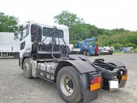 UDトラックスクオントレーラーヘッド（トラクターヘッド）大型（10t）[写真02]