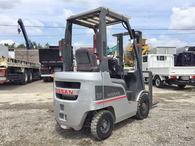 中古フォークリフト 日産 兵庫・島根・滋賀 （EBT-NP1F1）【中古重機の