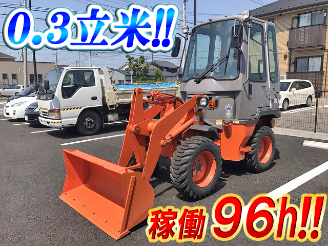 日立タイヤショベル（ホイルローダー）[写真01]