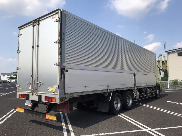 日野プロフィアアルミウイング大型（10t）[写真02]