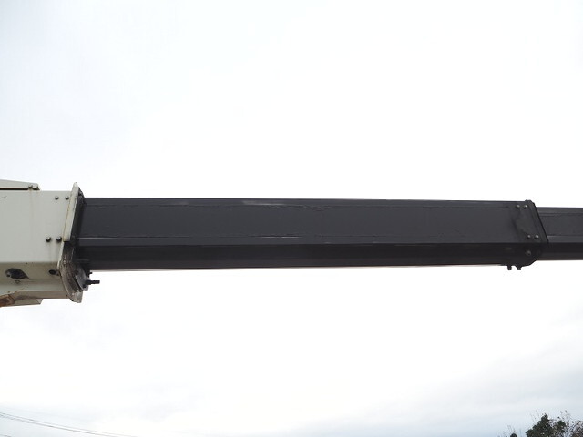 いすゞエルフ高所作業車小型（2t・3t）[写真10]