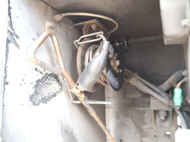 いすゞエルフ高所作業車小型（2t・3t）[写真29]