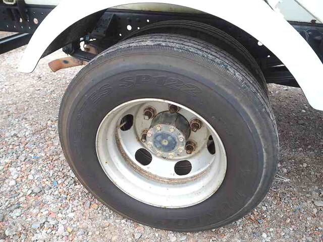 三菱ふそうキャンター散水車小型（2t・3t）[写真14]