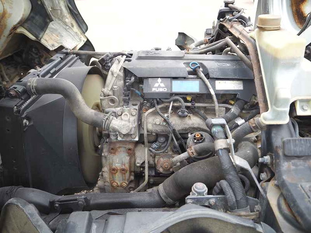 三菱ふそうキャンター散水車小型（2t・3t）[写真32]